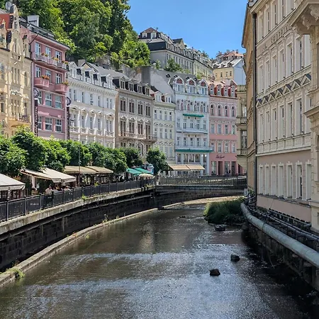 Daire Karlsbad Holiday